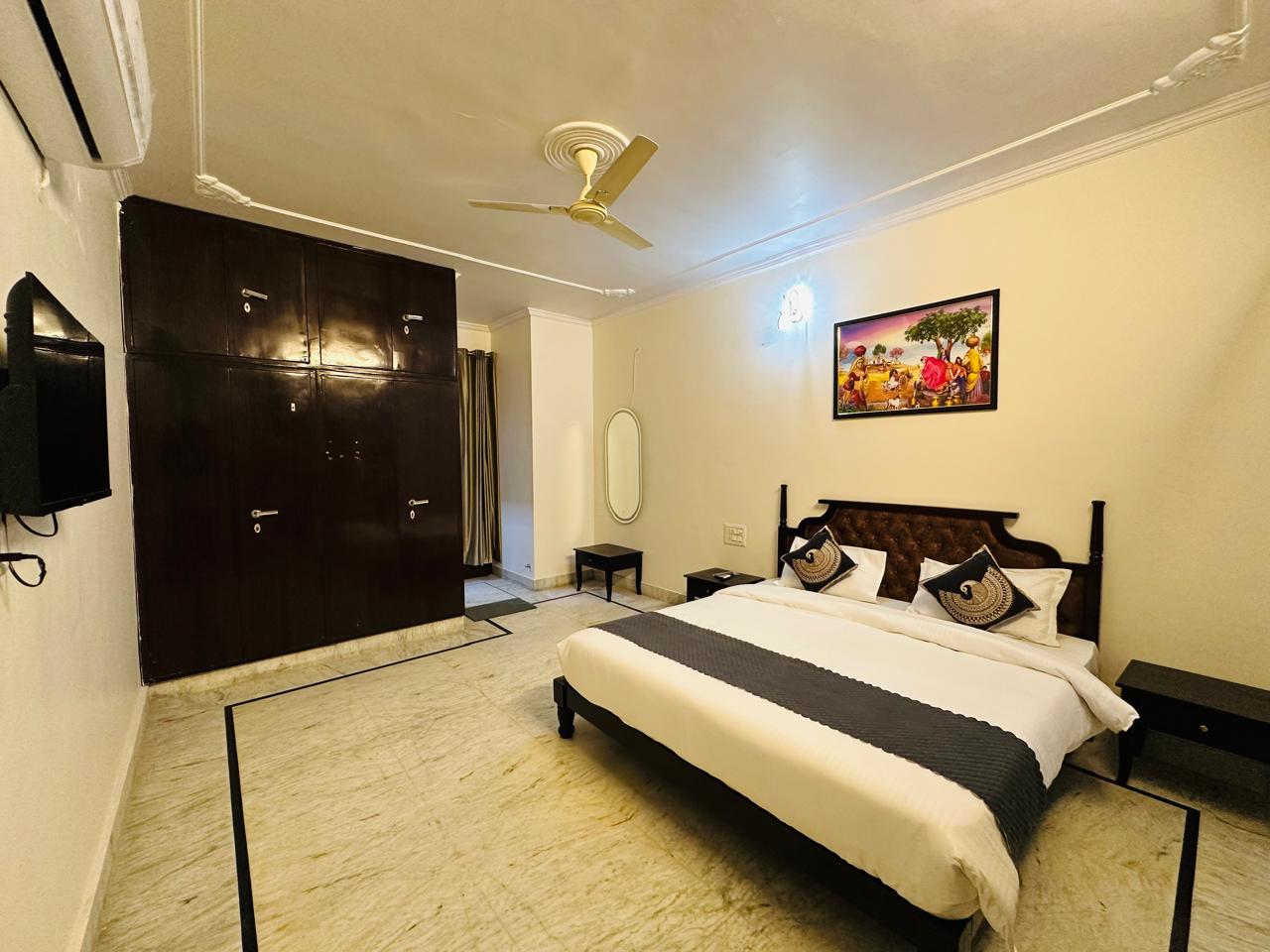 Hotel Panna Haveli - Tap to explore photos