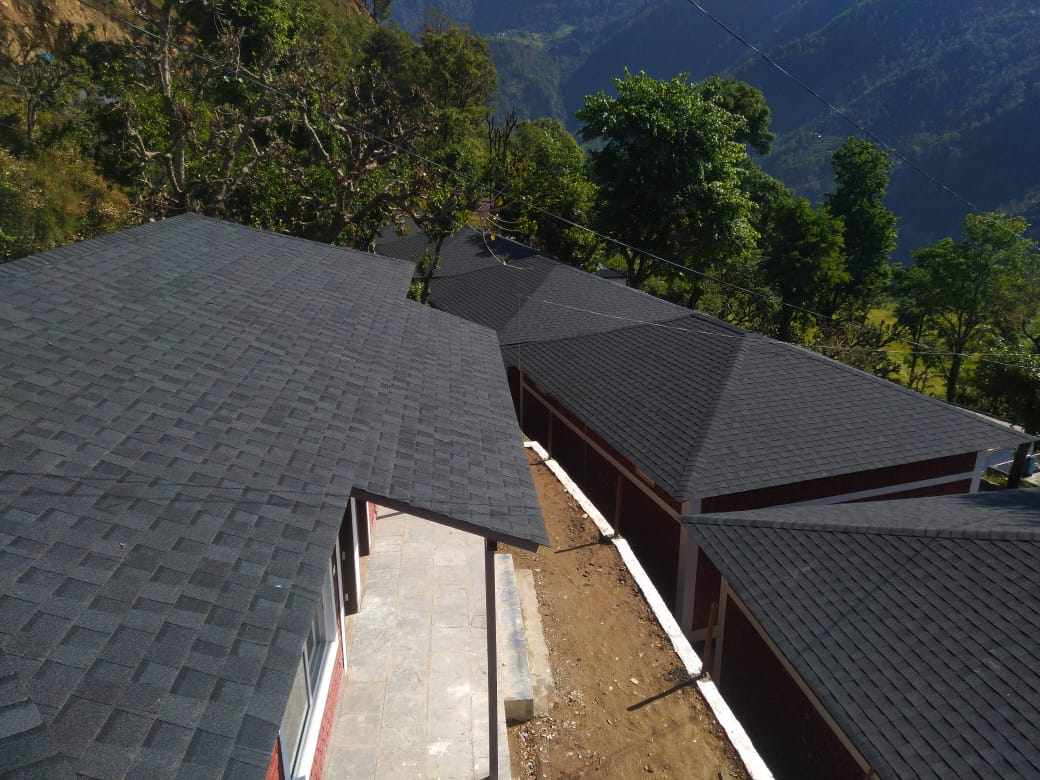 char machan resort - Tap to explore photos