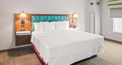 Hampton Inn Columbus-North Room Type - 1 KING STE KITCHEN NONSMOK