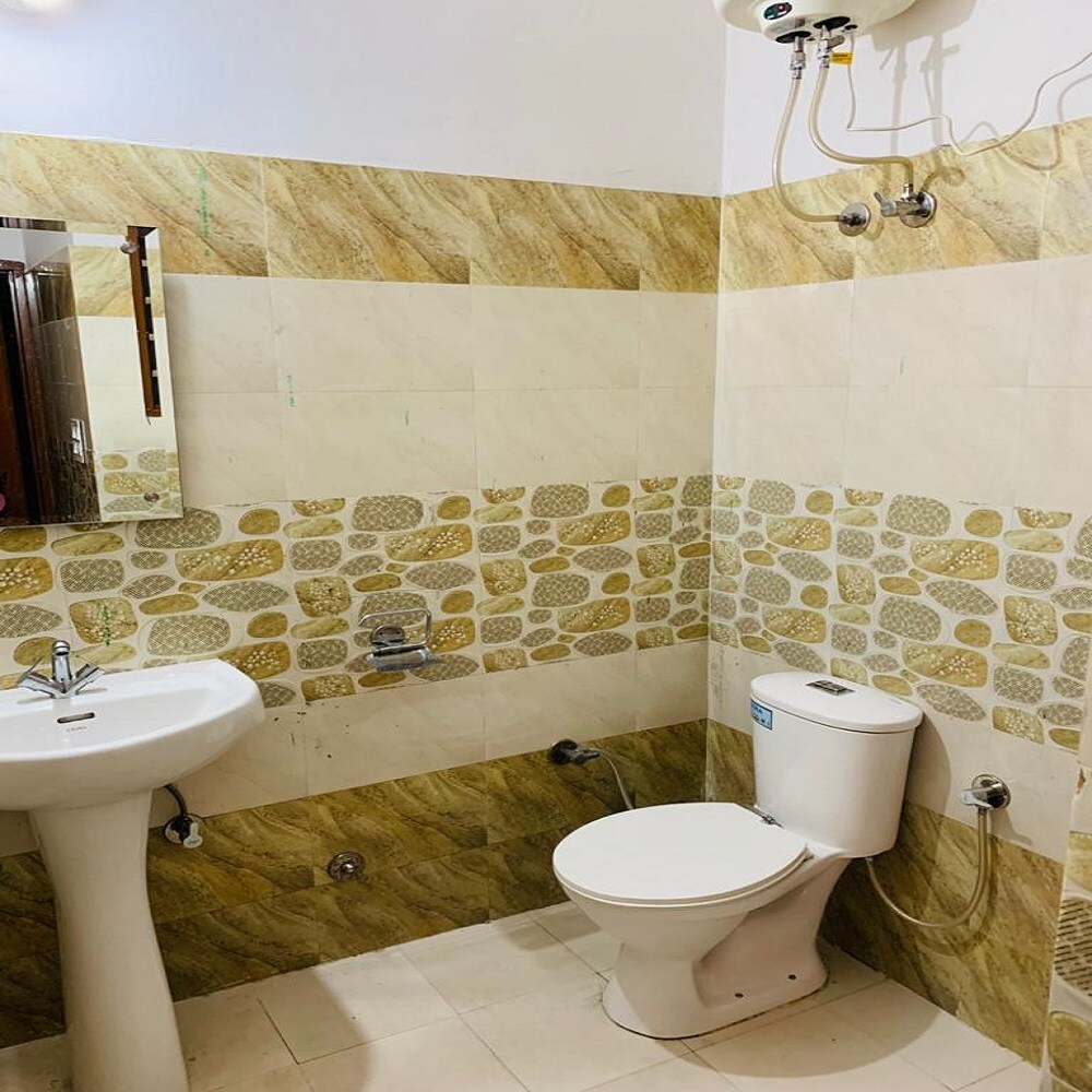 HOTEL KOHINOOR MOHALI - Tap to explore photos