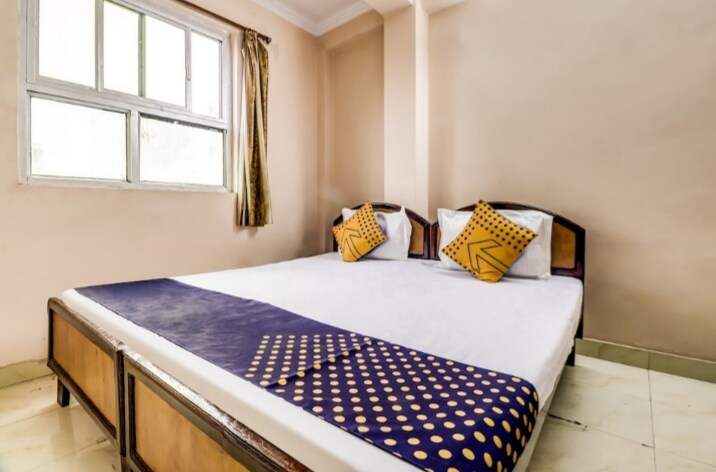 Hotel Great Indian - Tap to explore photos