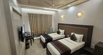 Hotel Abhinav International Room Type - Twin Room
