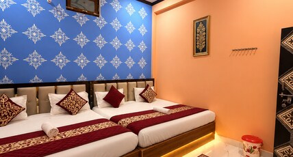 Keshav vatika palace/ just few meter from Ram Mandir Gate Room Type - Family room