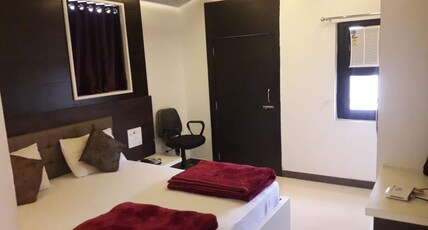 Hotel Trimurti Room Type - Standard AC ROOM