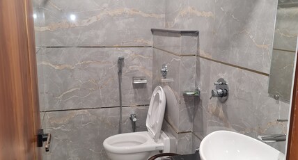 Hotel Arsh  Residency Room Type - Deluxe Room