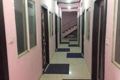 Maa Narmade Hostel and Lodge