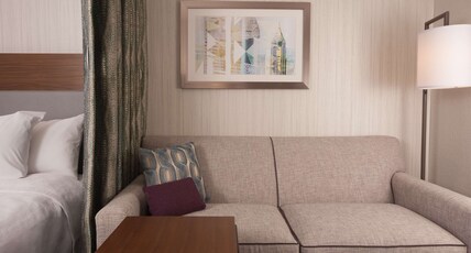 Home2 Suites by Hilton Atlanta Perimeter Center Room Type - 1 KING STUDIO SUITE NOSMOK