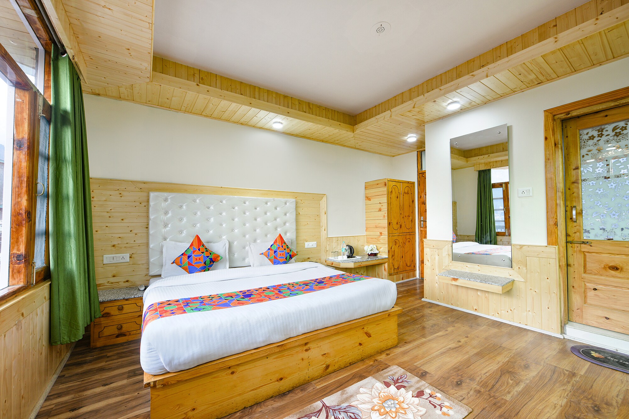 FabHotel Rigzin Nest Cottage - Tap to explore photos