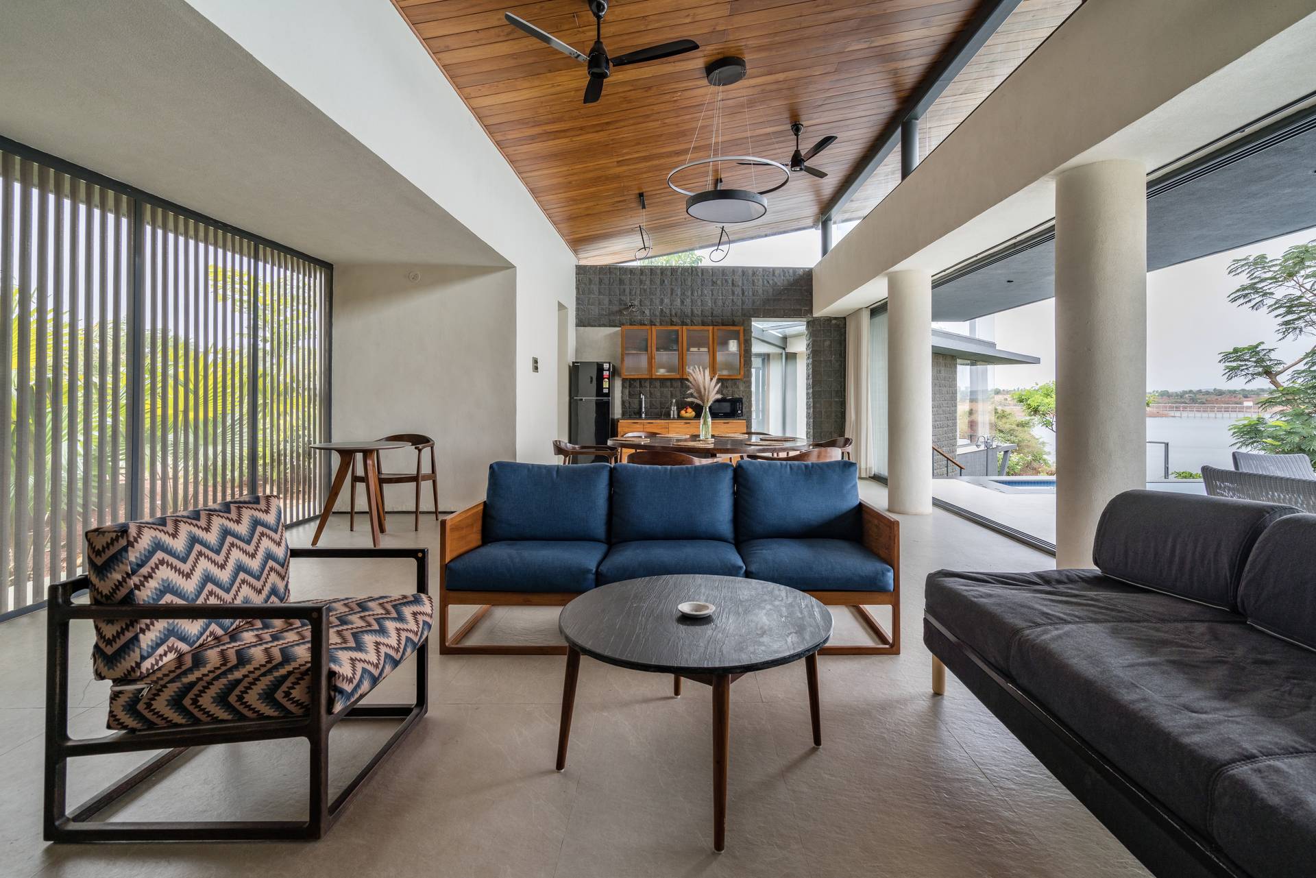 Aaramgharstays - 3BR Lakeshore w/Infinity pool & Jacuzzi - Tap to explore photos