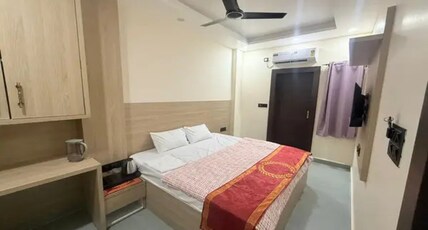 FabHotel Shivangan Room Type - Deluxe Room