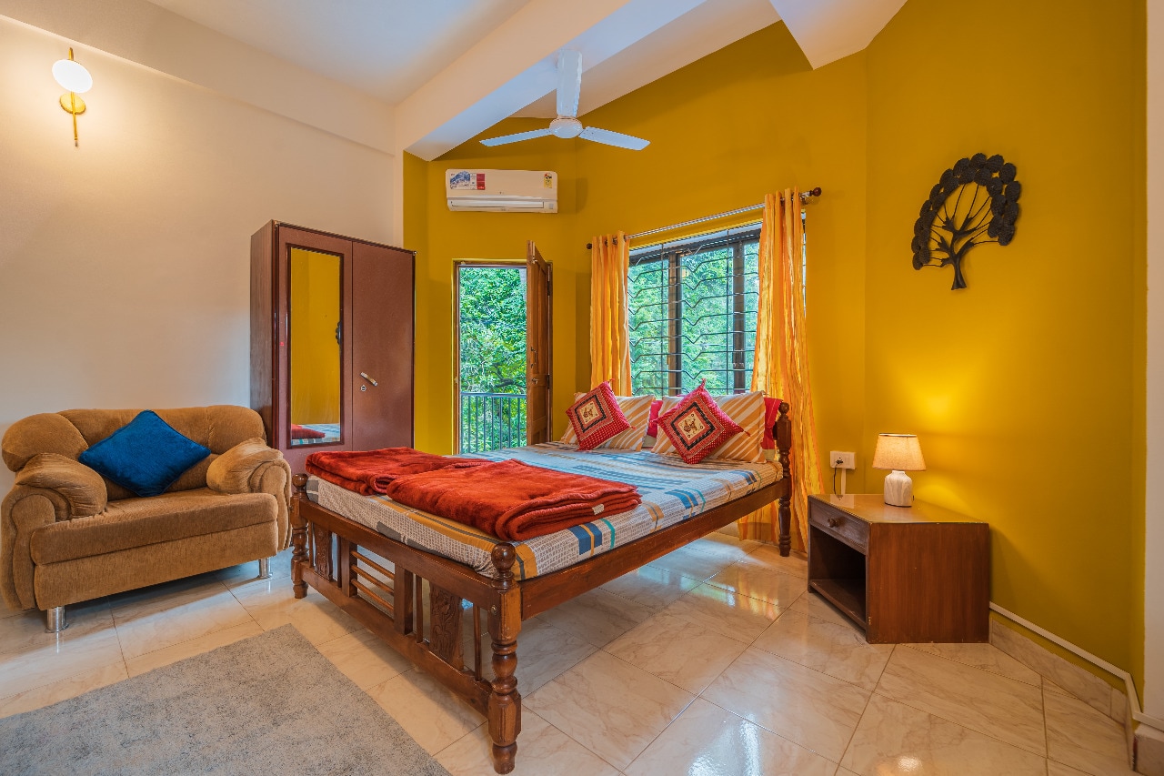3 BHK Luxurious Red Villa - Tap to explore photos