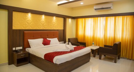 Sri Baalaaji Grand Room Type - Superior with Dressing Room