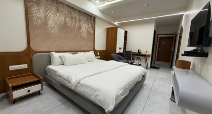 Hotel Green Rio Room Type - Suite Room with Small Balcony
