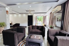 BluO Lake View NewTown - Boutique Hotel