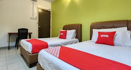 Hotel O Ban Cheong Room Type - Deluxe Twin