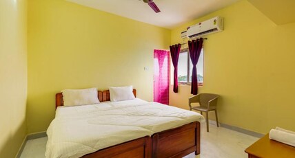 Hotel Subham Residency - 2 min from SSN College Room Type - Deluxe Room with Balcony Hotel Subham Residency - 2 min from SSN College Room Type - Deluxe Room with Balcony