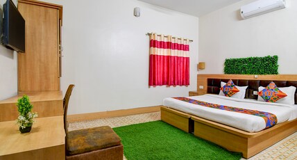 FabHotel A2 Room Type - Deluxe Room