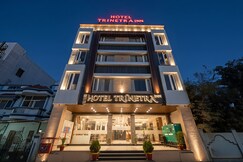 Hotel Trinetra Inn