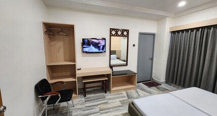 HOTEL SRI RAM Room Type - AC ROOM