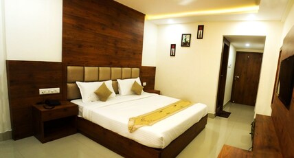 Nexstay Crystal Residency Room Type - Deluxe Double