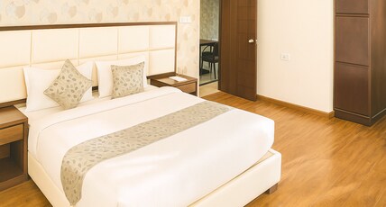 HILLCREST METRO Room Type - One Bedroom Suit Room
