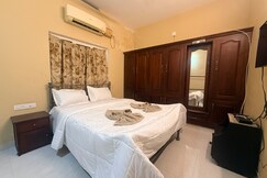 KUNNATHU THARAVADU HOME STAY