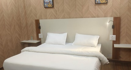 Natures Crown Resort Room Type - Luxury Room with Balcony and Mountain View Natures Crown Resort Room Type - Luxury Room with Balcony and Mountain View