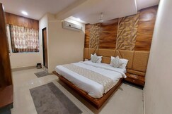 Hotel Dreamland Chandkheda