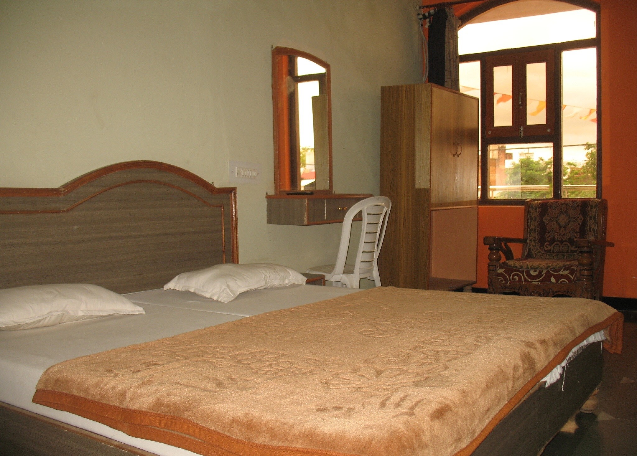 Hotel Jain - Tap to explore photos