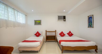 OYO 588 Sunrock Resort Room Type - Premier Family Room