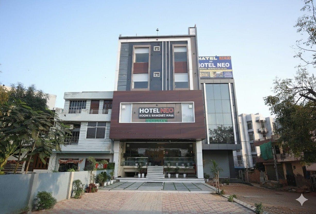 Hotel Neo Jaipur - Tap to explore photos