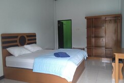 Hotel O Pondok Puti Sartika SyariahNearPasar Jum'at Aluh Aluh