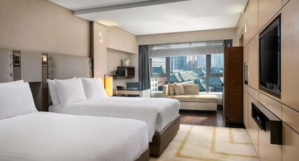 Hilton Beijing Wangfujing Room Type - TWIN HILTON EXECUTIVE ROOM