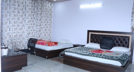 Shri Anand hotel Room Type - Super deluxe