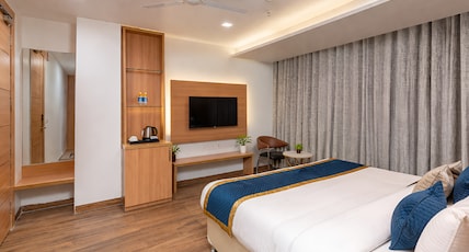Hotel Calista Boutique near IGI Airport Room Type - Executive Room with City View Hotel Calista Boutique near IGI Airport Room Type - Executive Room with City View