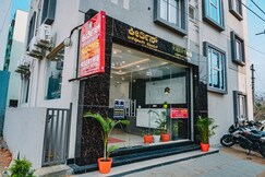 Keerthis Airport Hotel