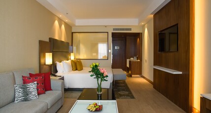 Crowne Plaza Nairobi Airport Room Type - 1 King Bed Junior Suite Balcony