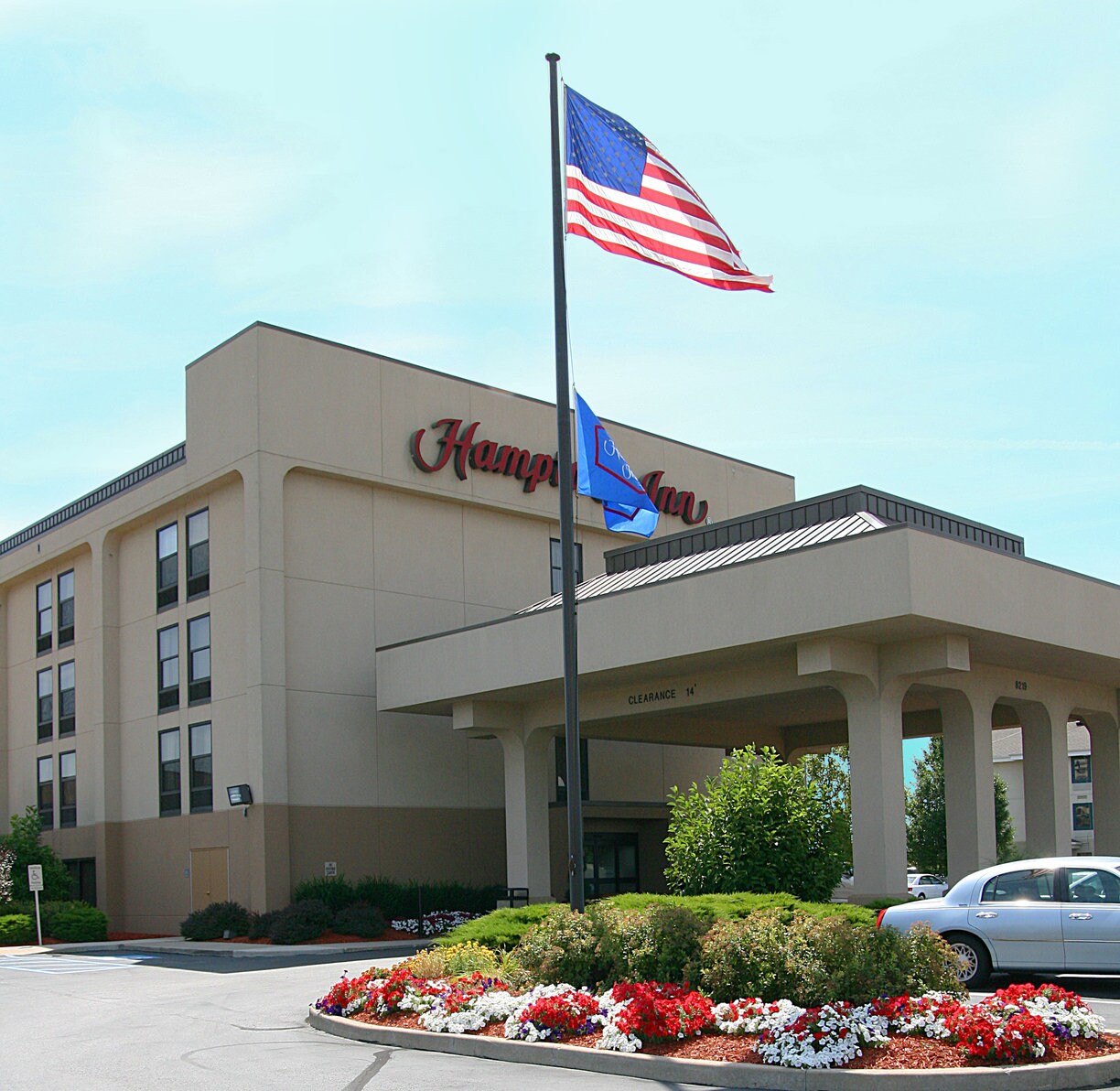 Hampton Inn Ft. Wayne-Southwest - Tap to explore photos