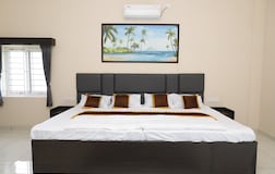 Suite Room with Private Swimming Pool