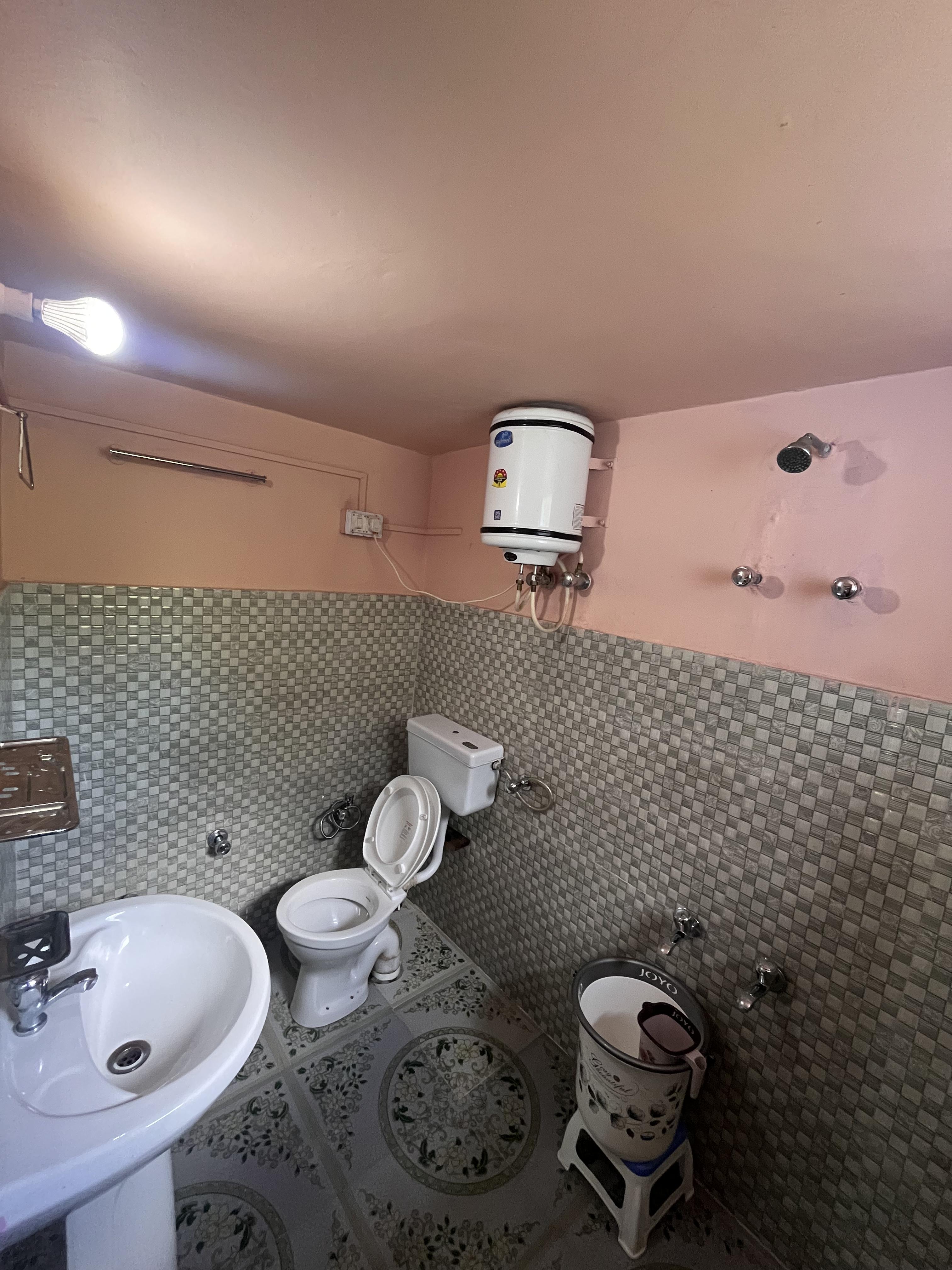 Cedar Valley - Tap to explore photos