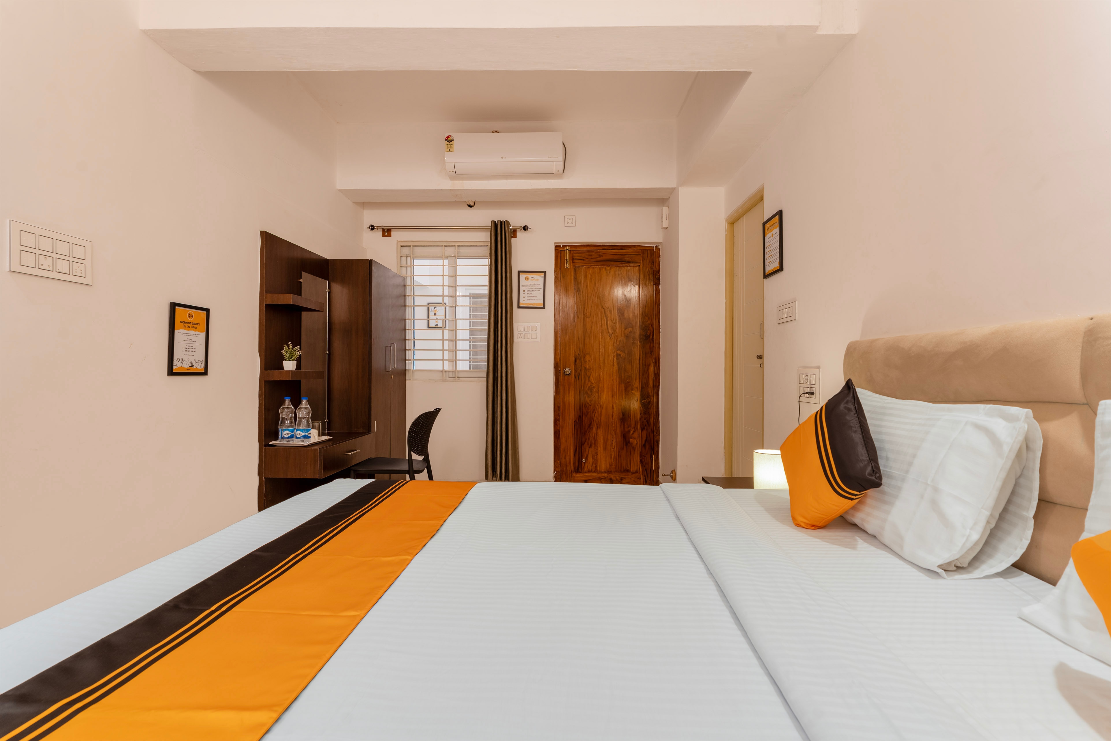 Itsy Hotels Cozy Retreat - Near Mysore Palace & Zoo - Tap to explore photos