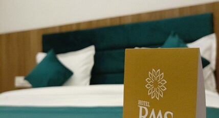 Hotel Raas Inn Room Type - Standard King Room