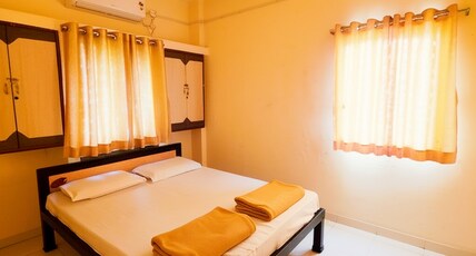 Shamanand Lodging Room Type - Family Double Bedroom