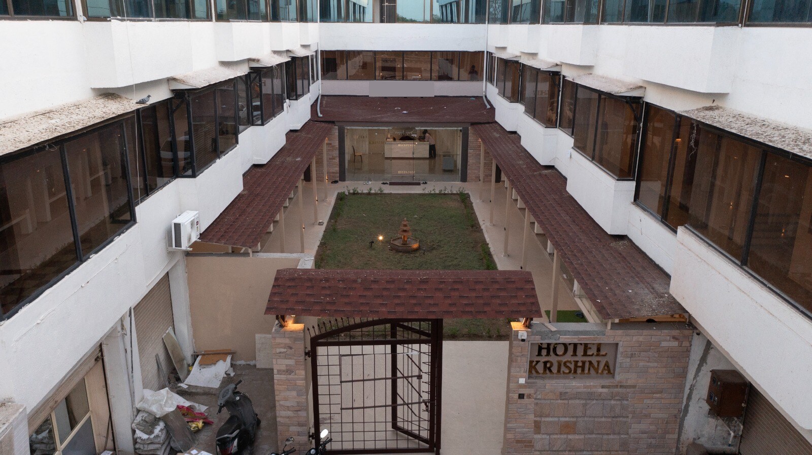 Main gallery