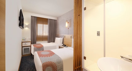 Holiday Inn Express Bengaluru Whitefield ITPL Room Type - 2 Single Beds Superior Non Smoking Room Breakfast Holiday Inn Express Bengaluru Whitefield ITPL Room Type - 2 Single Beds Superior Non Smoking Room Breakfast