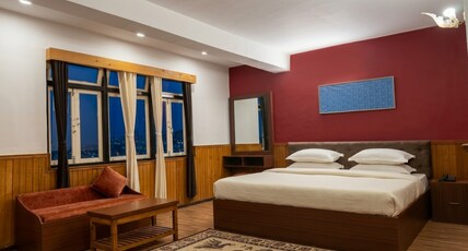 Hotel Norling Room Type - Standard Deluxe mount View Room
