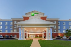 Holiday Inn Express & Suites CHARLOTTE- ARROWOOD