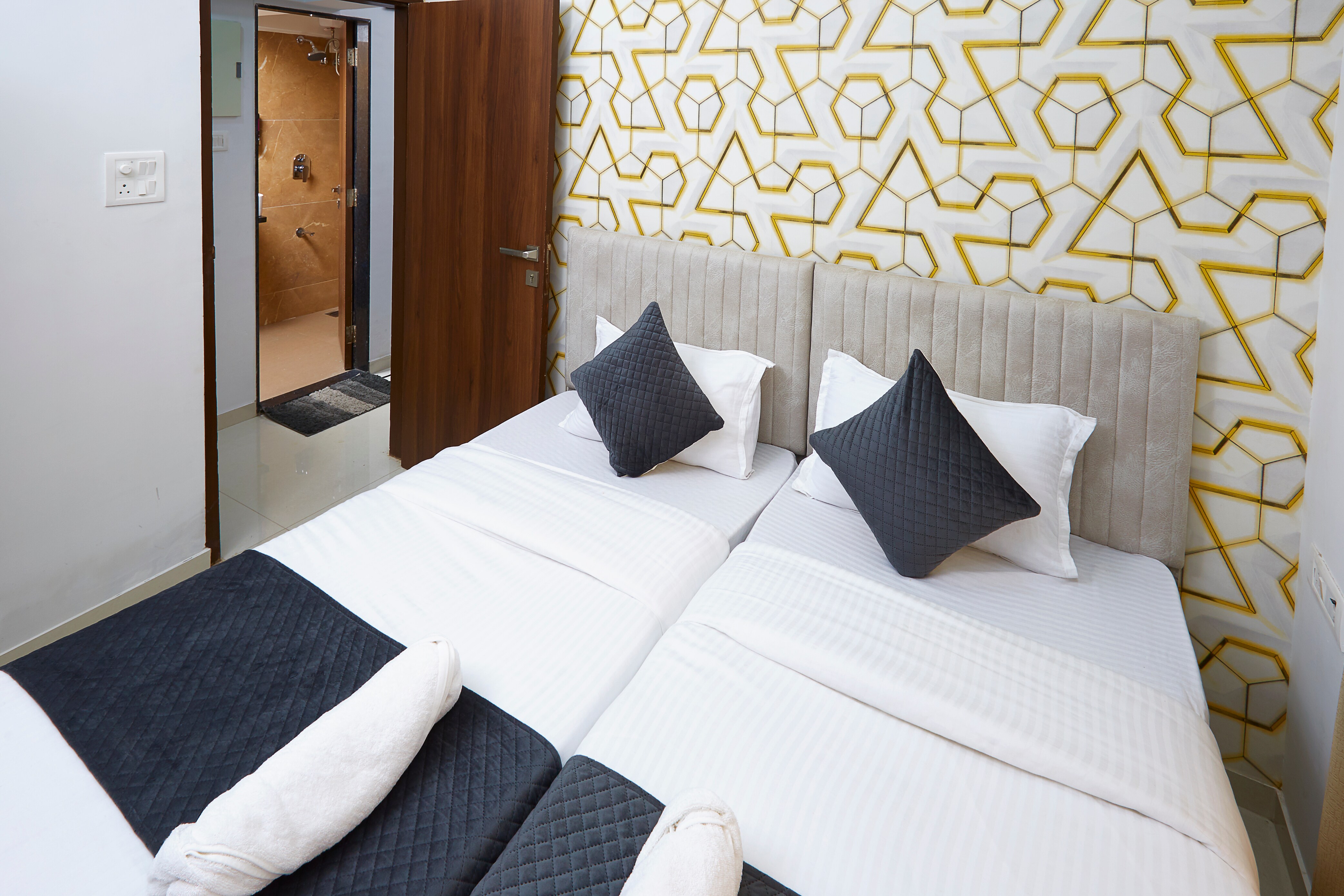 Astha Powai Service Apartment - Tap to explore photos