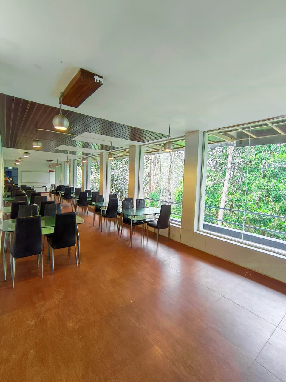 La Seven Resorts yercaud - Tap to explore photos