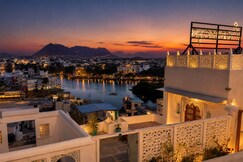 Amoraya - A Lake View Heritage Haveli (Old City Udaipur)